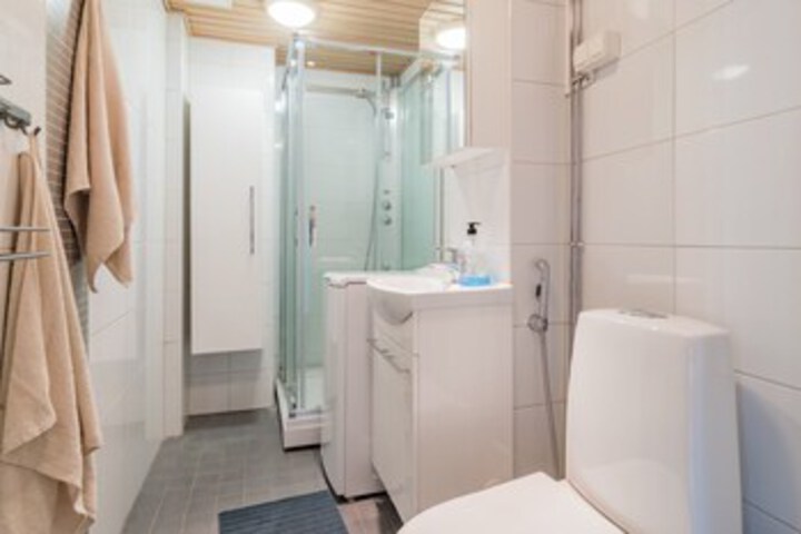 Room 5 of 27