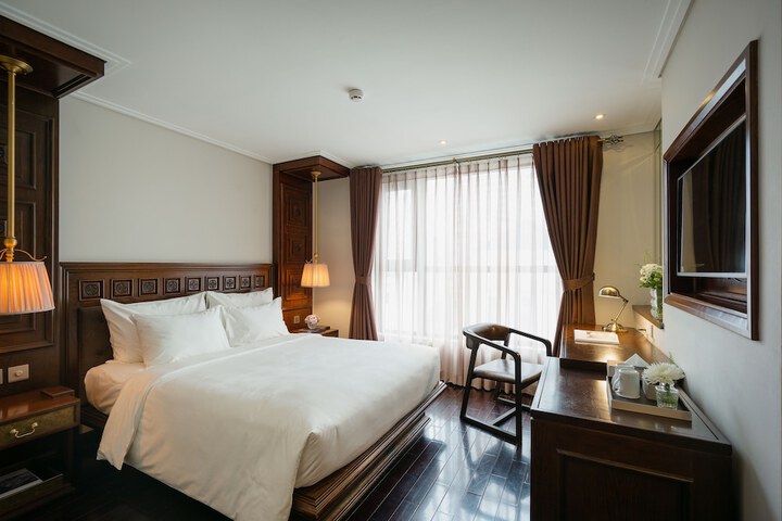 Room 14 of 91