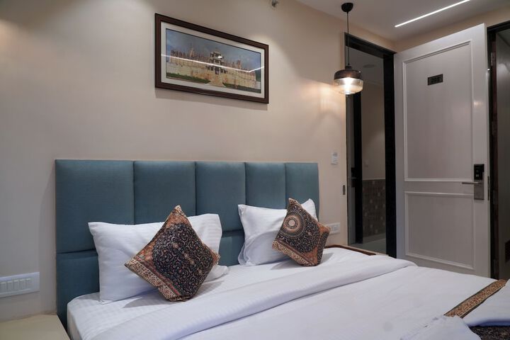 Room 20 of 40