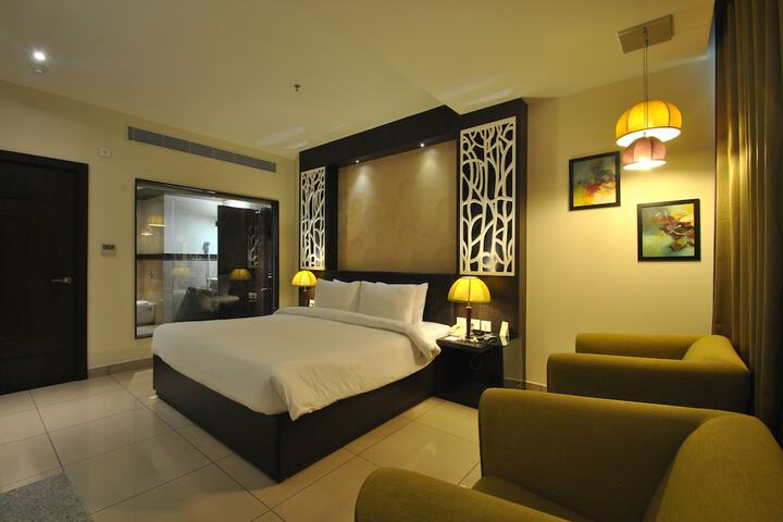 Room 13 of 57