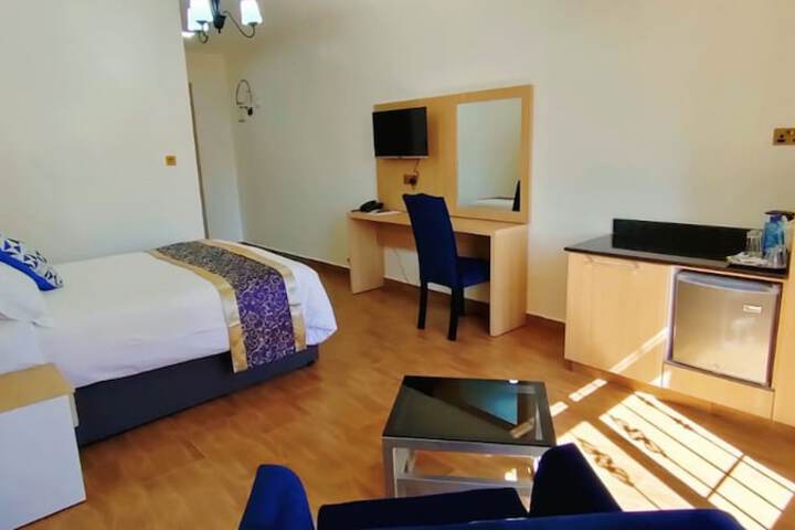 Room 7 of 20