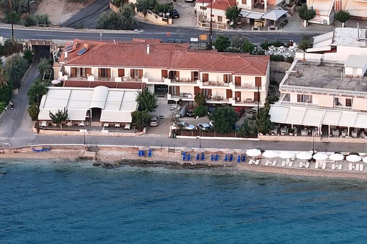 Hotel 74 of 79