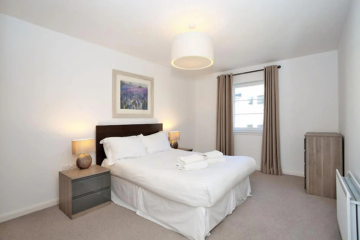 Room 2 of 12