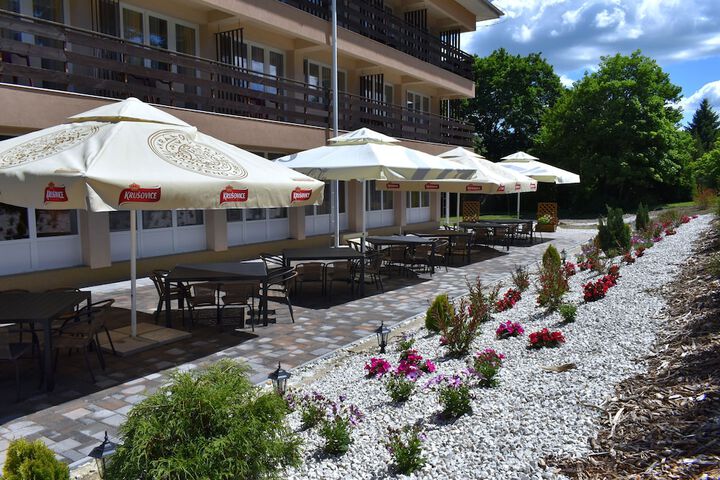 Terrace/Patio 59 of 60