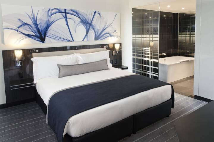 Room 10 of 70