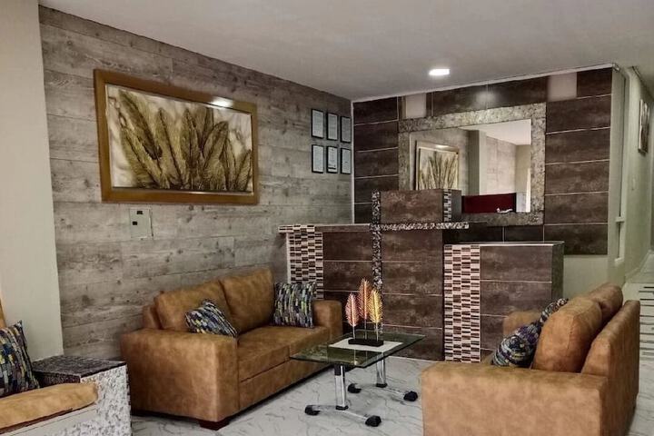 Room 5 of 5