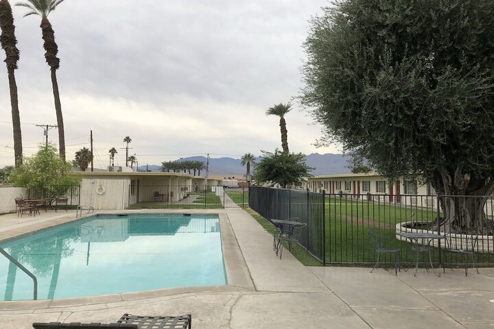 Pool 12 of 23