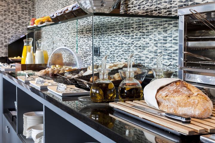 Breakfast/Coffee Service 36 of 48