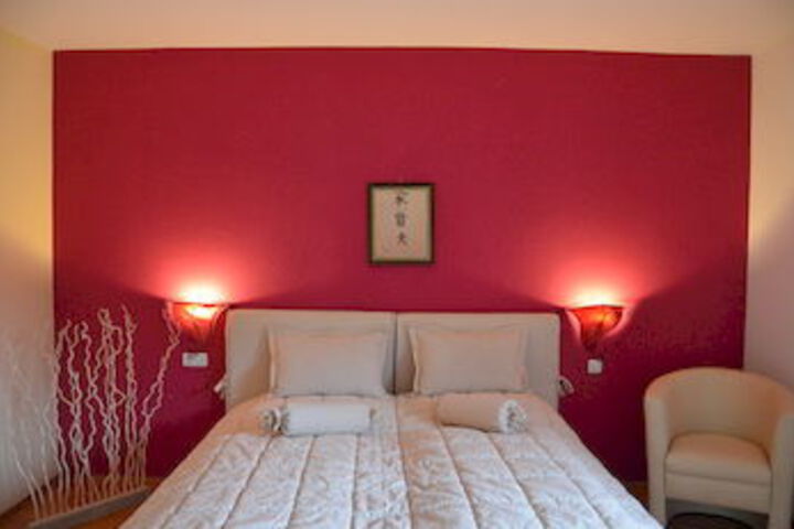 Room 27 of 59