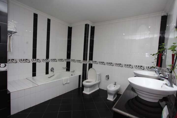 Bathroom Photo