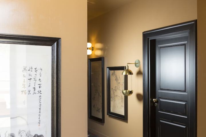 Ballroom/Hall 52 of 60