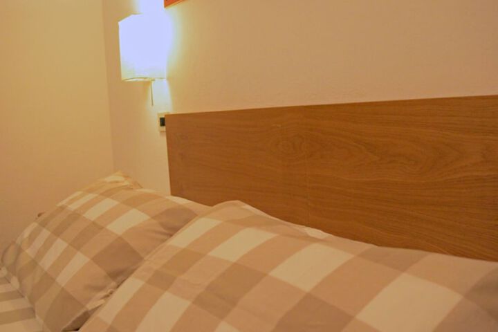 Room 14 of 63