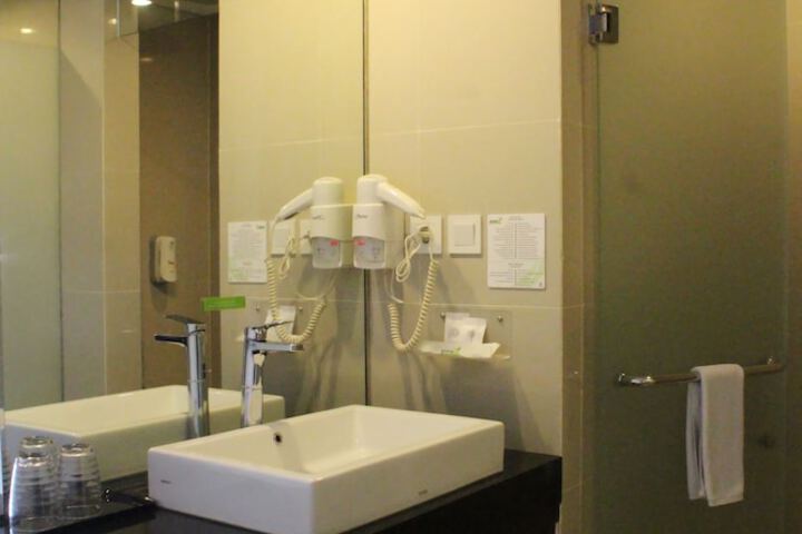 Bath Interior