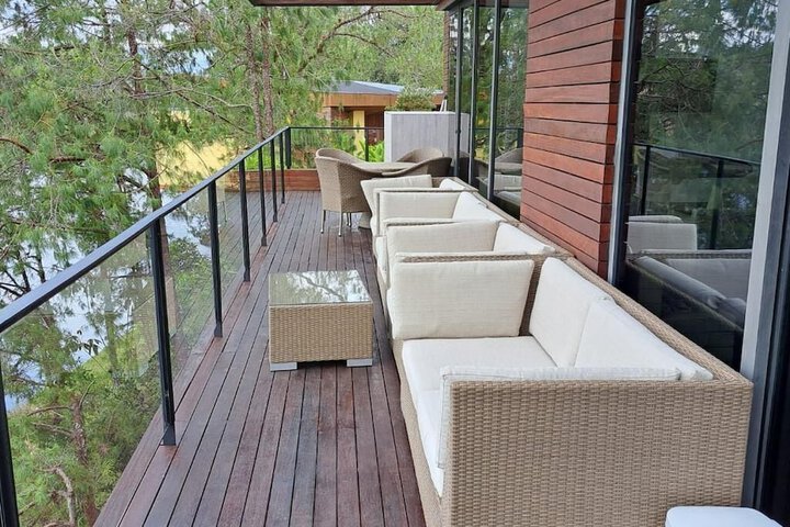 Terrace/Patio 88 of 184