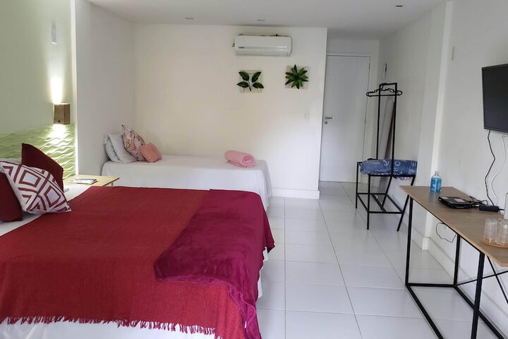 Room 8 of 32