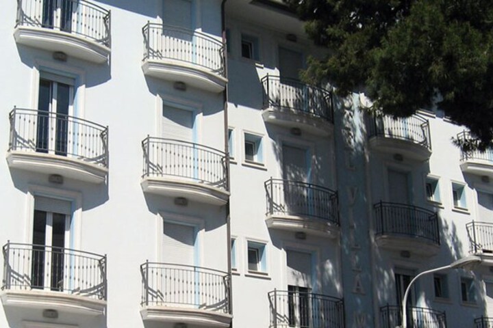 Hotel 26 of 29