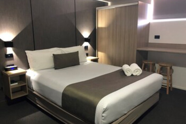 Room 31 of 132