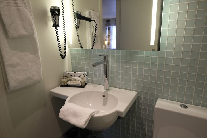 Bathroom Interior Photo