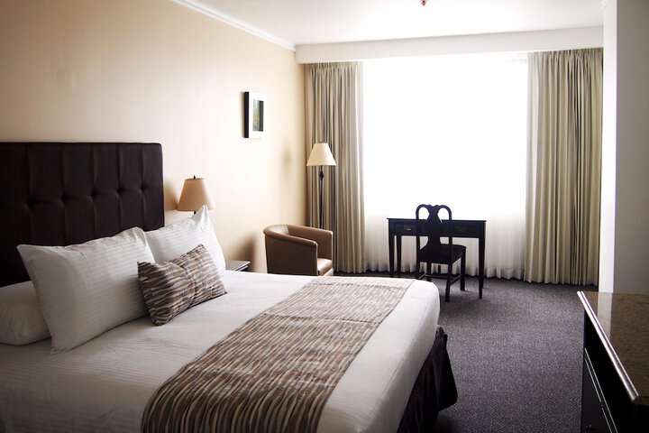 Room 16 of 53