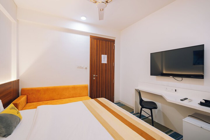 Room 48 of 90