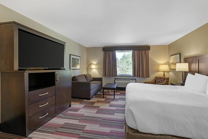 Room 12 of 39
