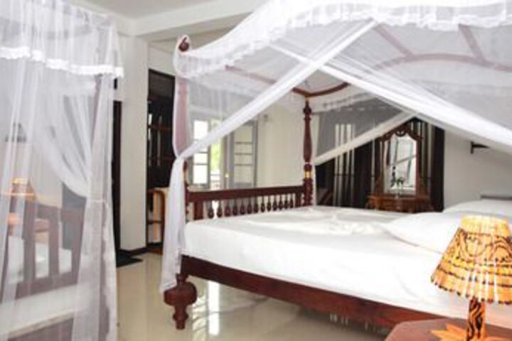 Inside Room Photo