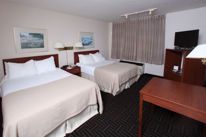 Room 11 of 38