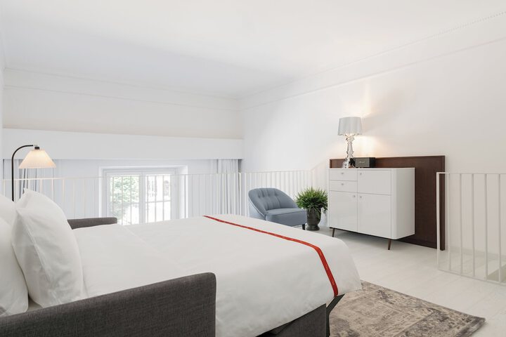 Room 20 of 62