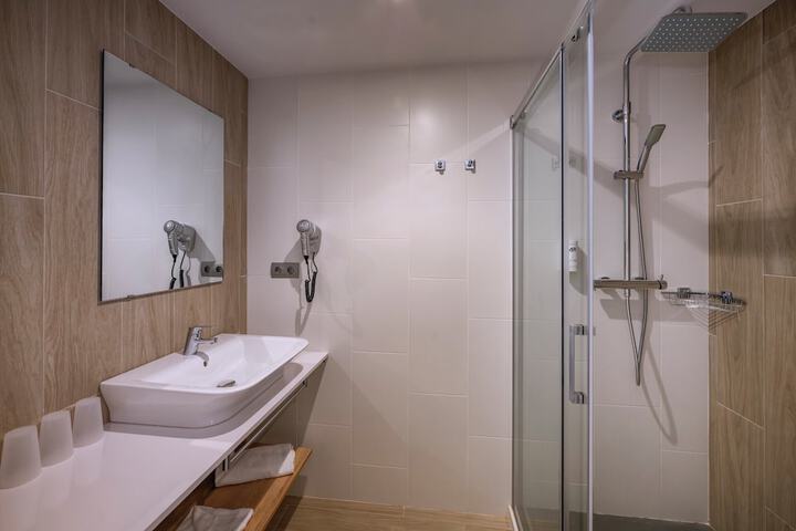 Bath Photo