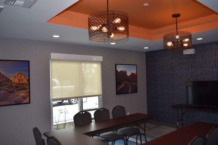 Meeting facility