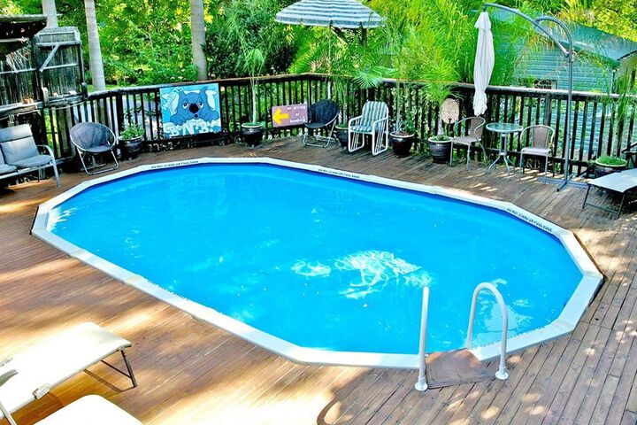Pool 30 of 35