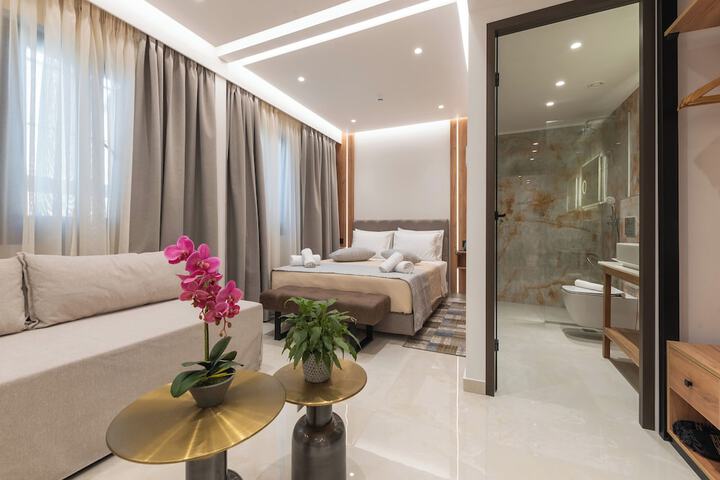 Room 14 of 42
