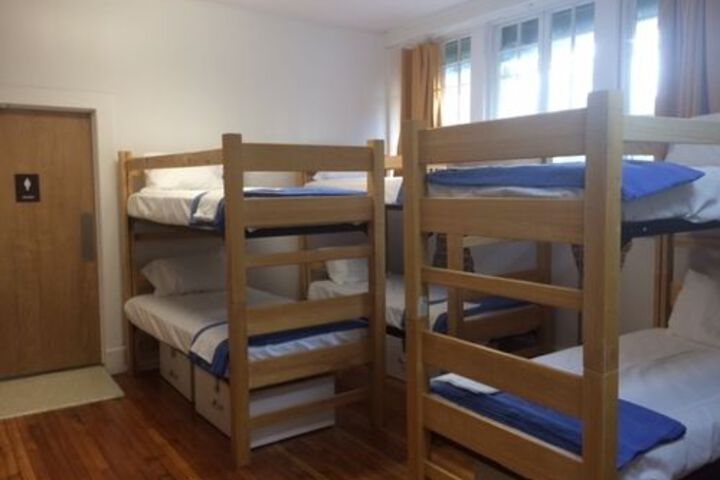 Room 10 of 48