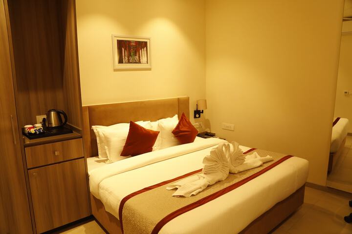 Room 57 of 94
