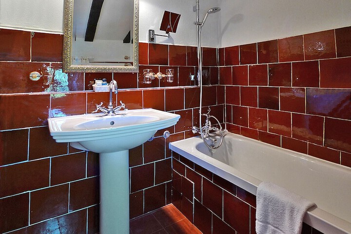 Bathroom Interior Photo
