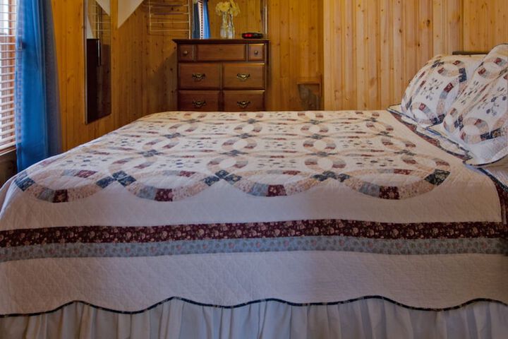 Room 6 of 63