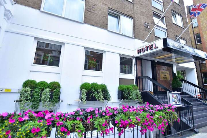 Hotel 61 of 64