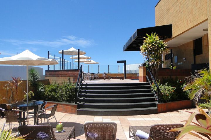 Sundeck 75 of 79