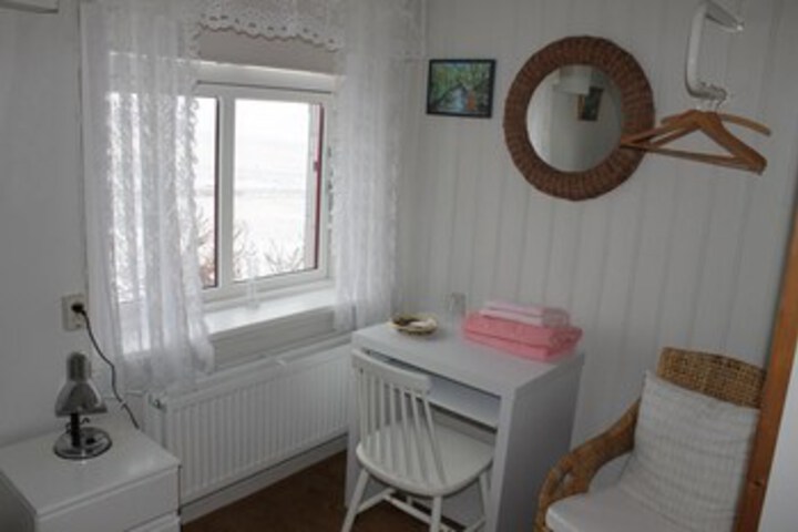 Room 33 of 39