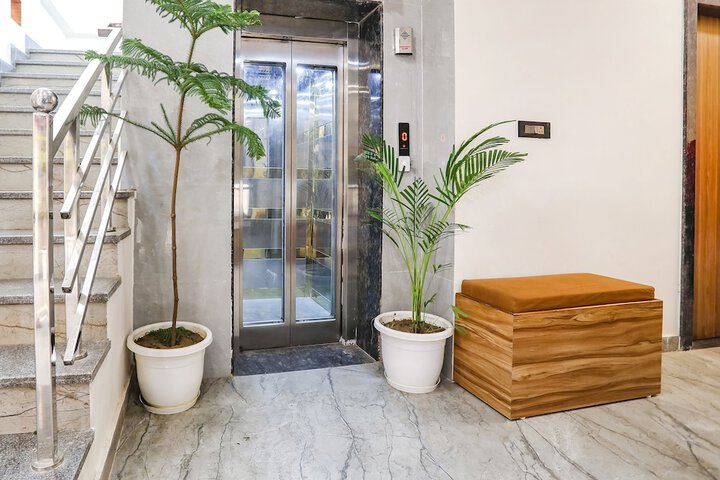 Hotel Interior 10 of 26