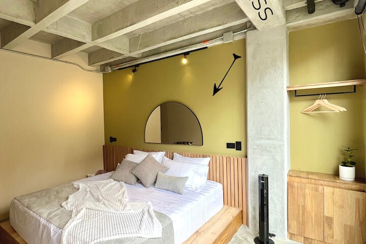Room 28 of 188