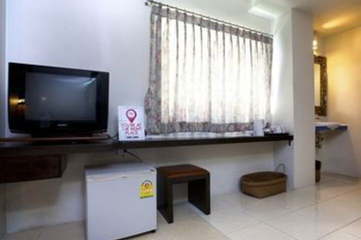 NIDA Rooms Talat Yot Night Market