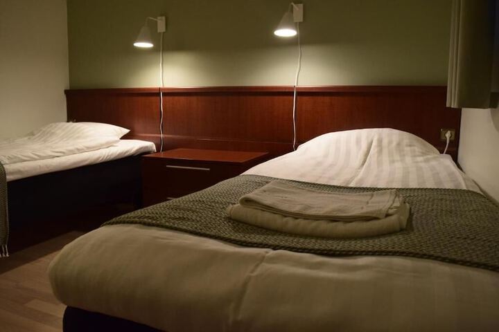 Room 7 of 31