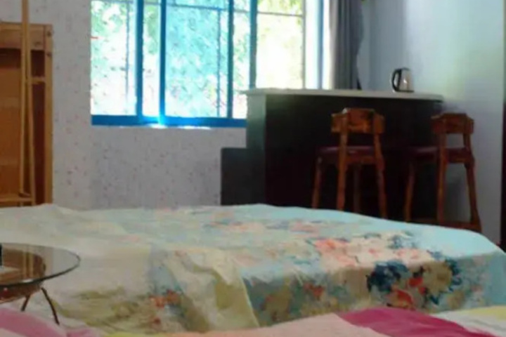 Room 22 of 28