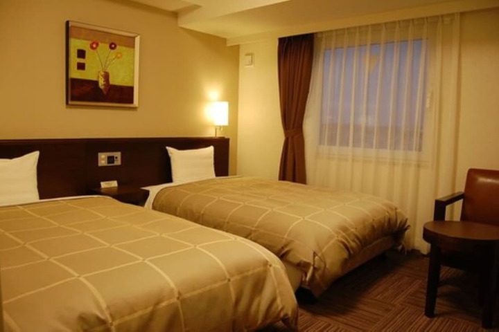 Room 6 of 22