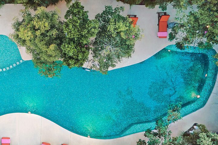 Pool 34 of 81