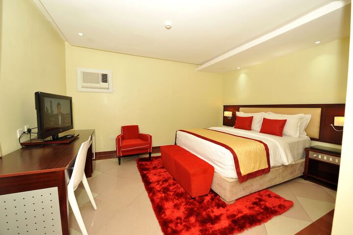 Room 14 of 20