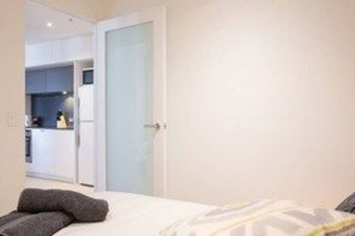 Room 15 of 43