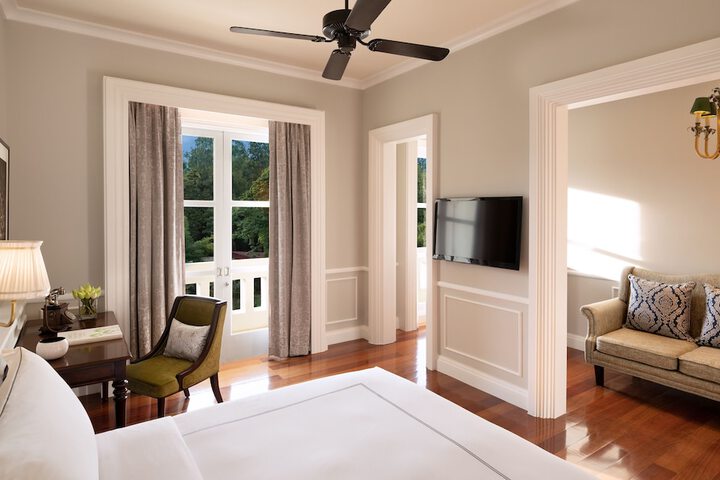 Room 6 of 219