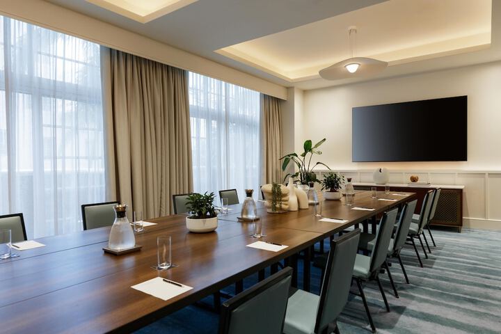 Meeting facility